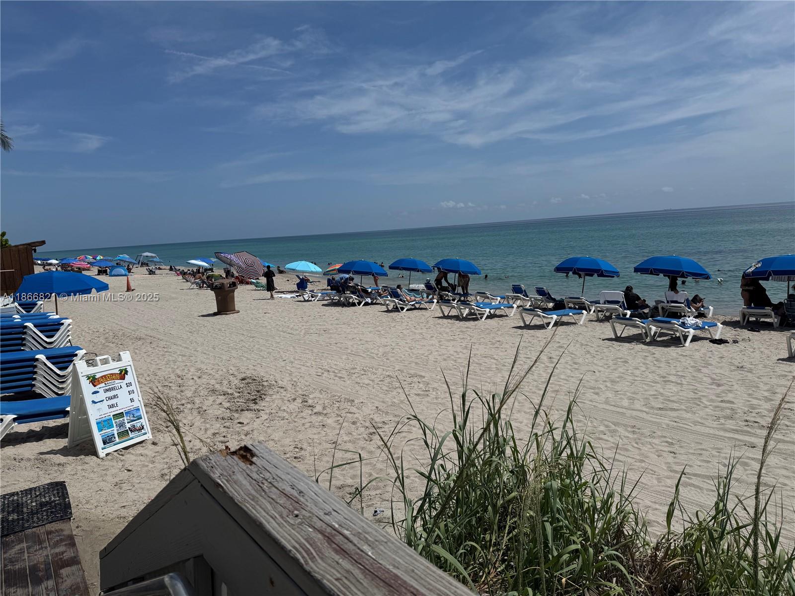 THE AVENTURA BEACH CLUB C - Residential