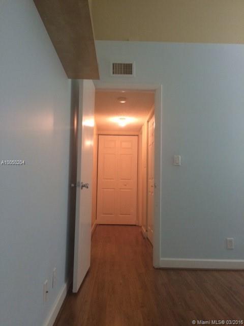 Coco Parc Condo - Residential Lease