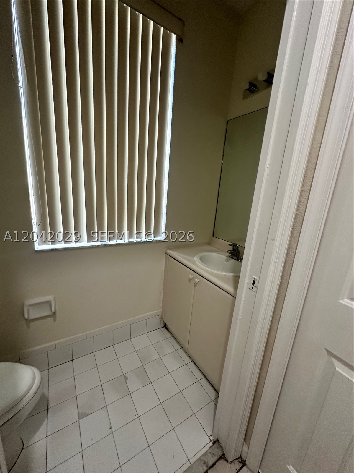 SHOMA TOWNHOMES AT KEYSCO - Residential Lease