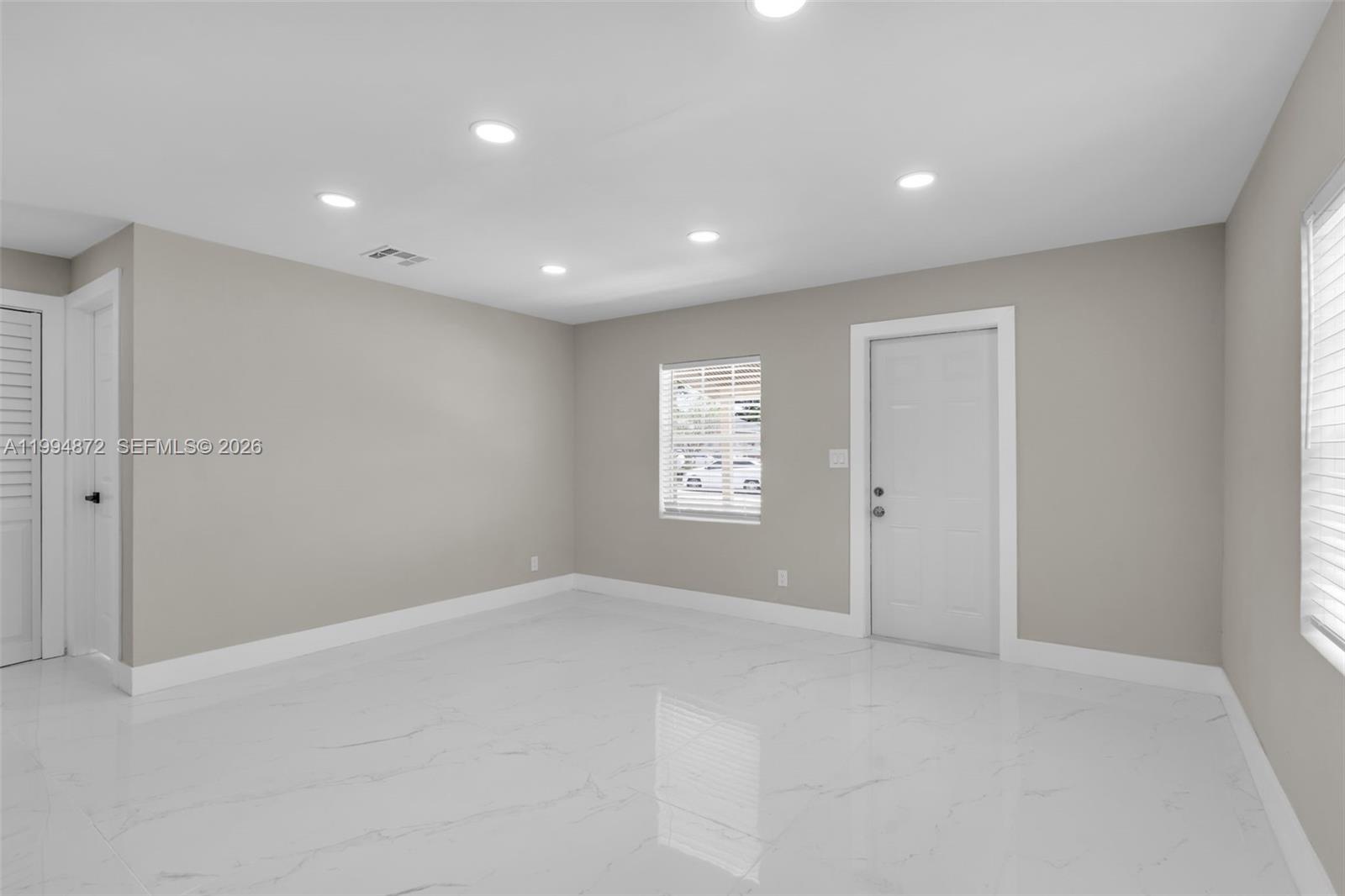 DAVIS - Residential