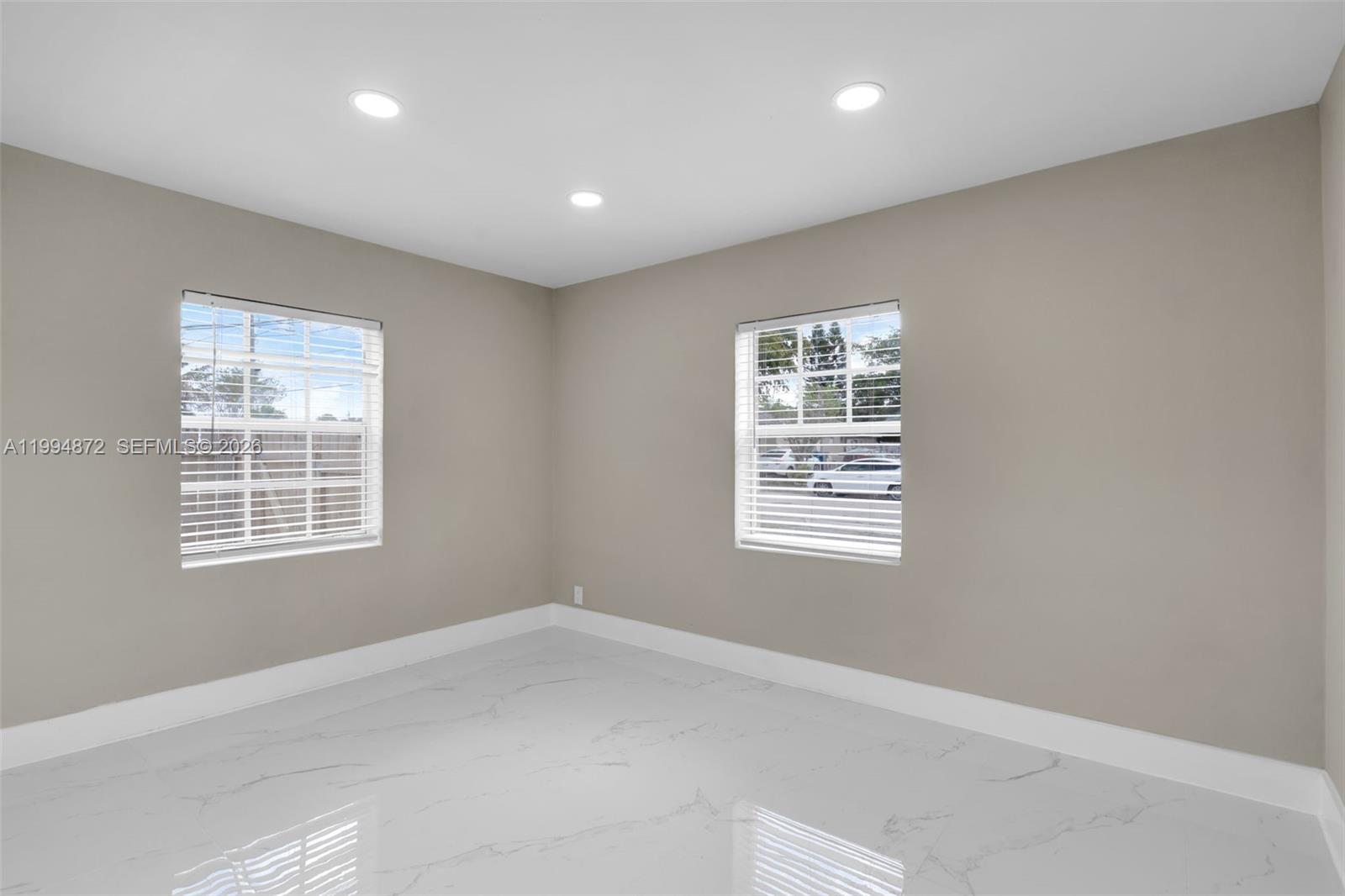 DAVIS - Residential
