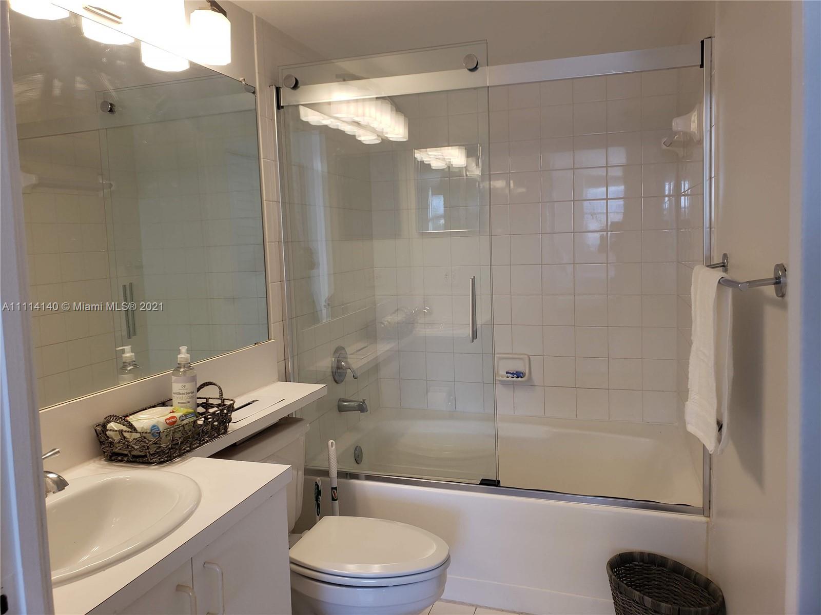 THE YACHT CLUB AT AVENTUR - Residential Lease