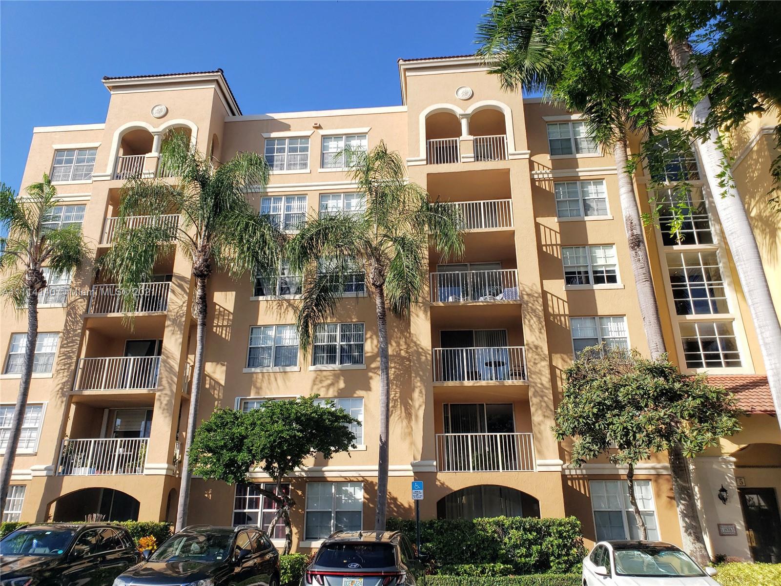 Resort Style Community "The Yacht Club in Aventura" is now offering this beautiful clean corner PH unit, FULLY FURNISHED, just painted, lots of natural light, fully equipped kitchen, large balcony with view to the city and Tennis court.  Can be rented yearly or short term. Community offers pool, gym, BBQ area, basketball and Racquet ball court, tot lot and guard gate. Quick approval. Easy to show!! less that a mile to Aventura Mall, 5 minutes to the beach, parks and restaurants.. Great Location!!