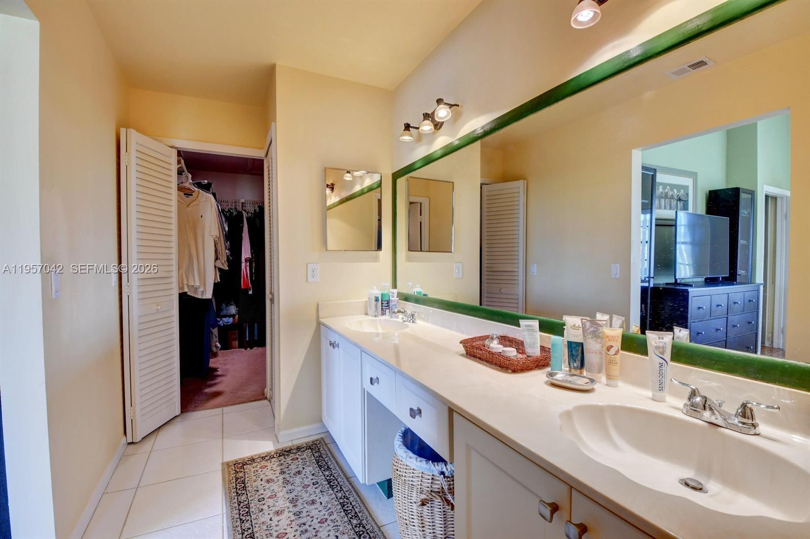 COVES AT PARKWALK CONDO - Residential