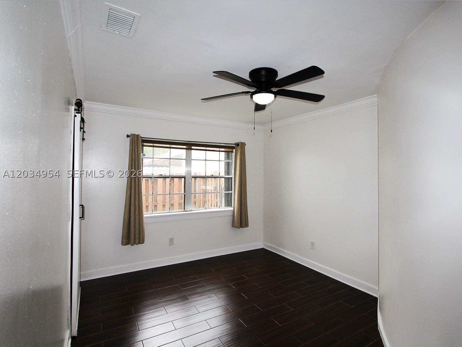 JUNIPER AT THE HAMMOCKS - Residential Lease
