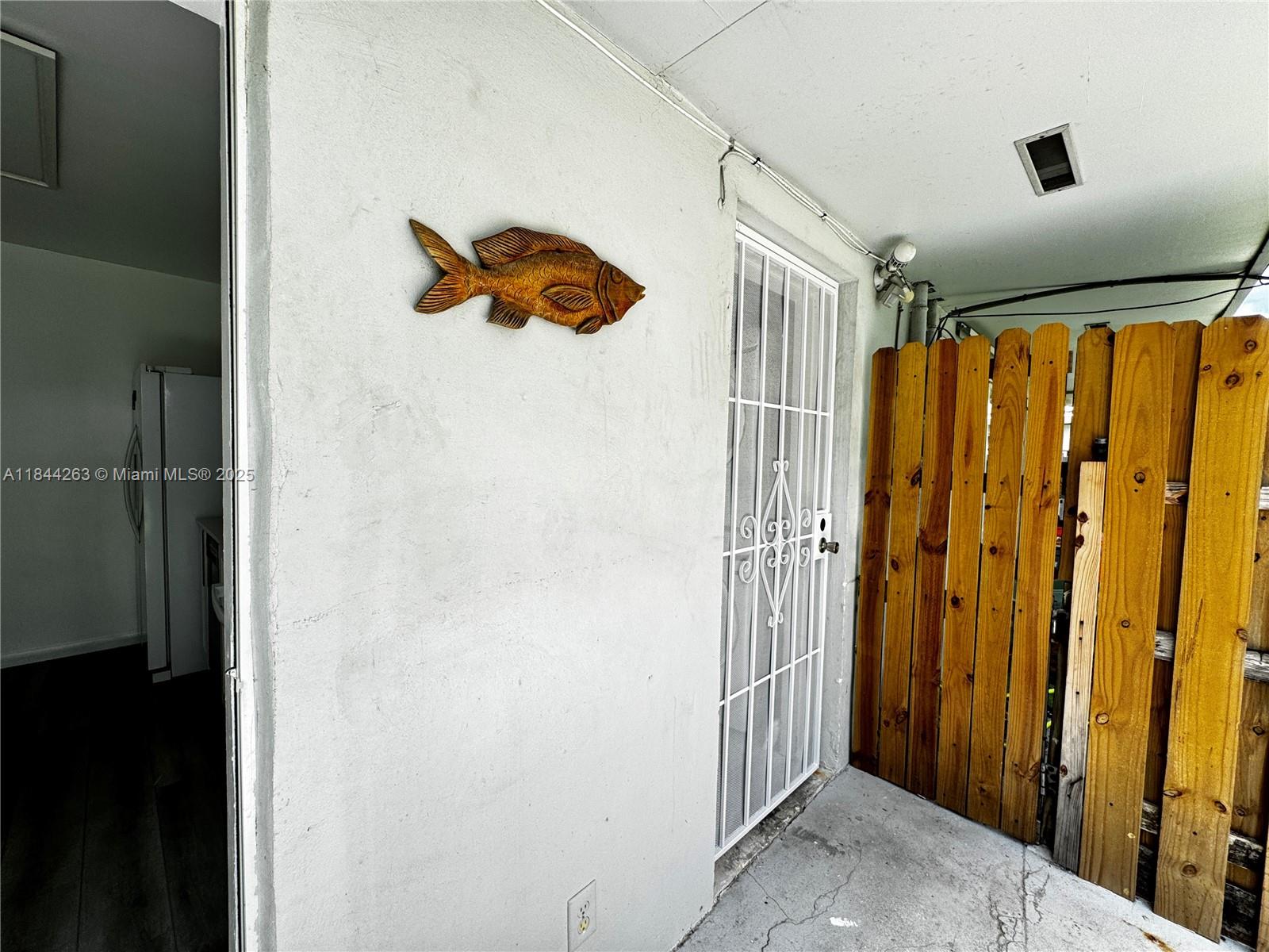 OCEAN BLVD ESTATES SEC A - Residential Lease