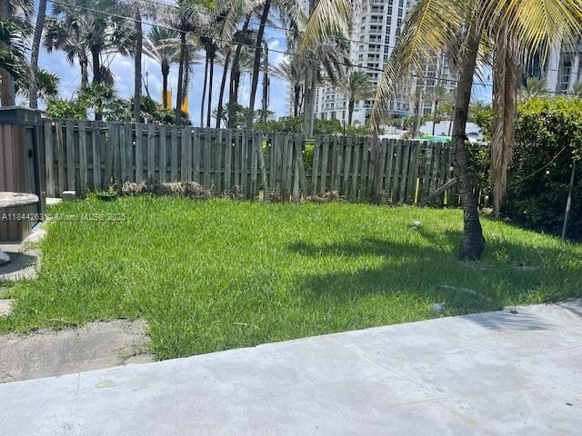 OCEAN BLVD ESTATES SEC A - Residential Lease