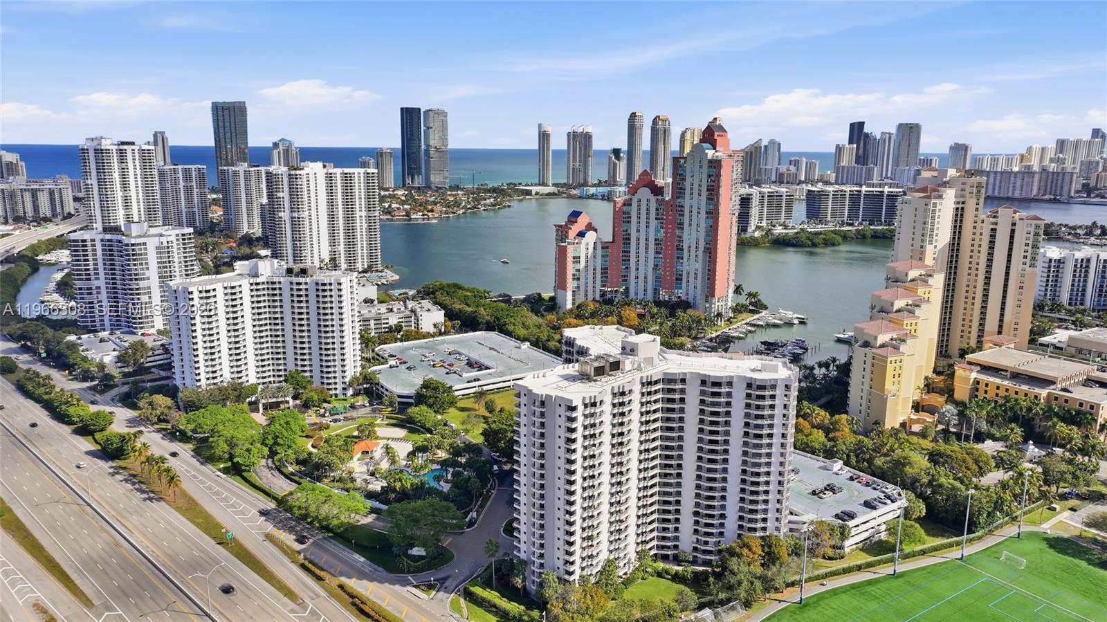 PARC CENTRAL AVENTURA SOU - Residential