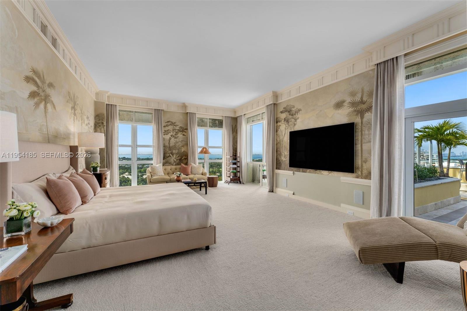 GRAND BAY RESIDENCES COND - Residential