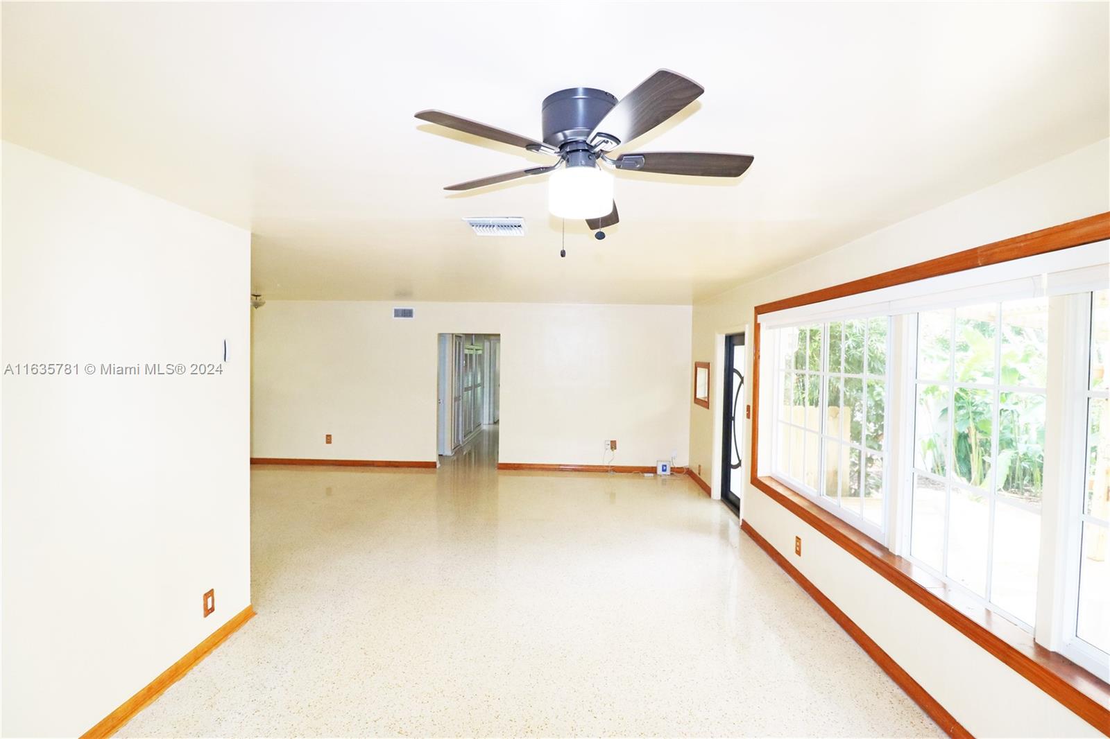 BREEZESWEPT ESTATES 2ND A - Residential