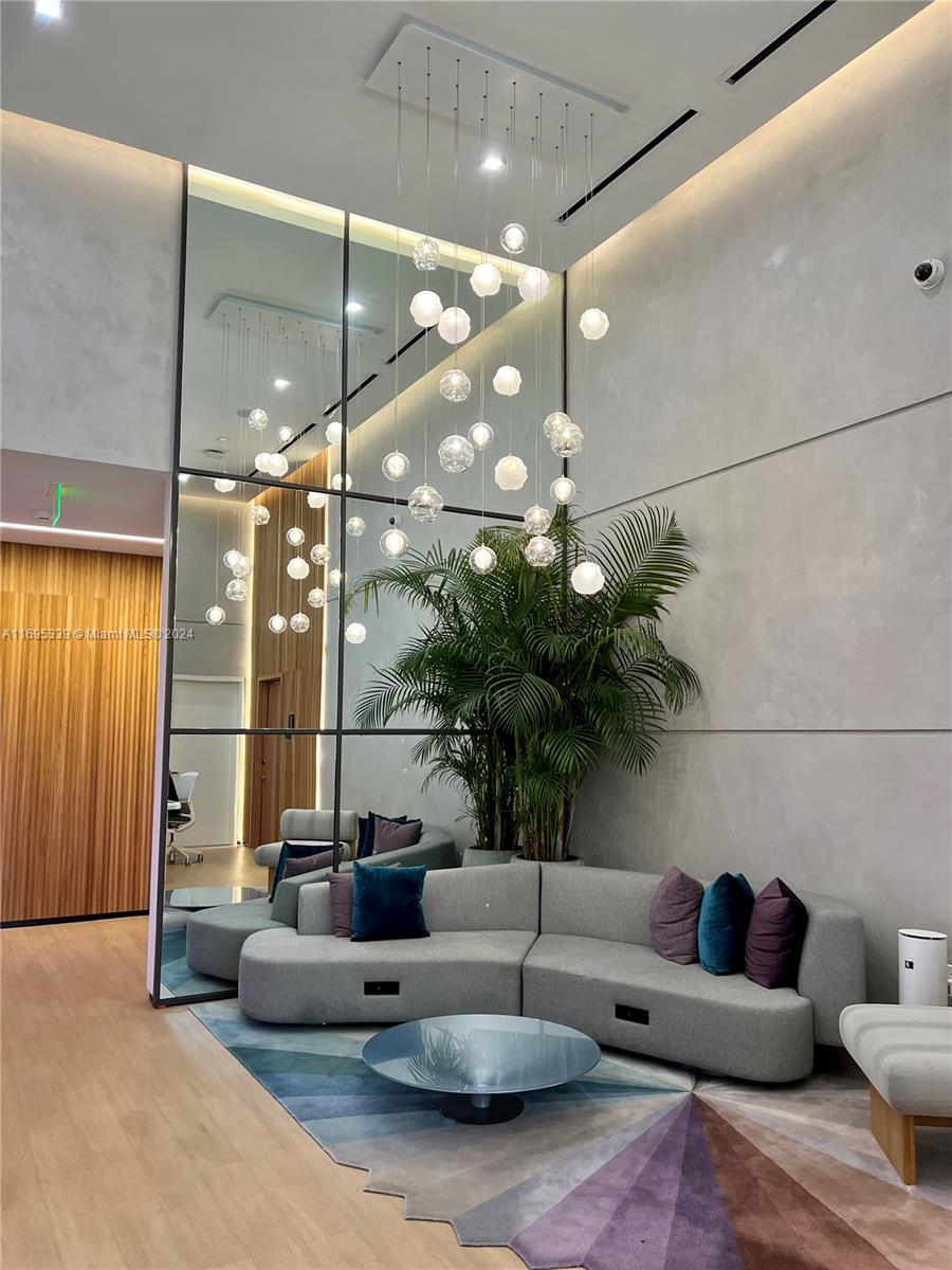 227 NE 2ND STREET CONDO - Residential