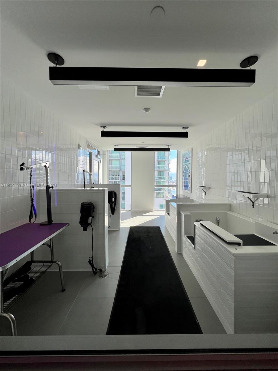 227 NE 2ND STREET CONDO - Residential