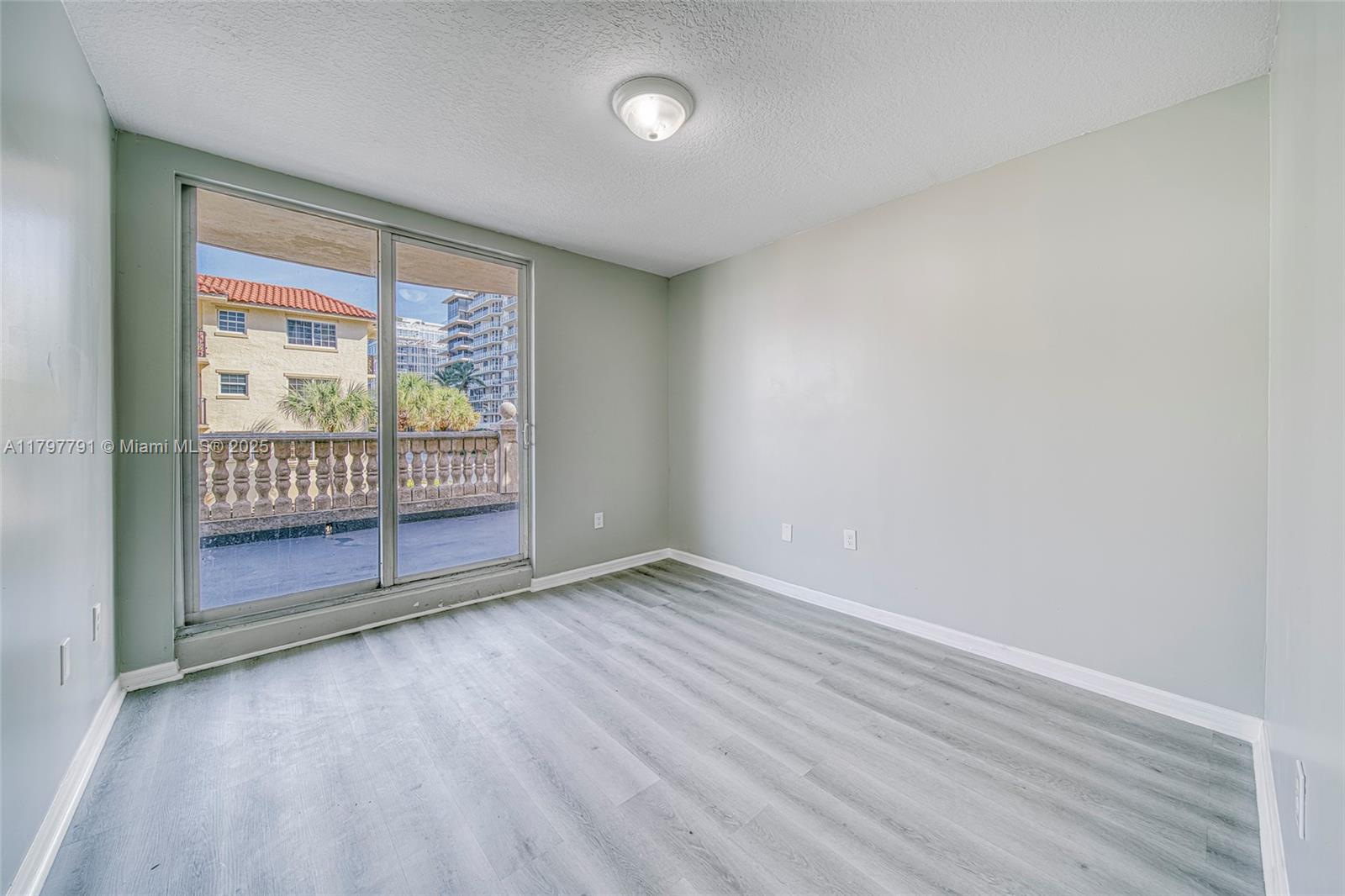SURFSIDE PALMS CONDO - Residential