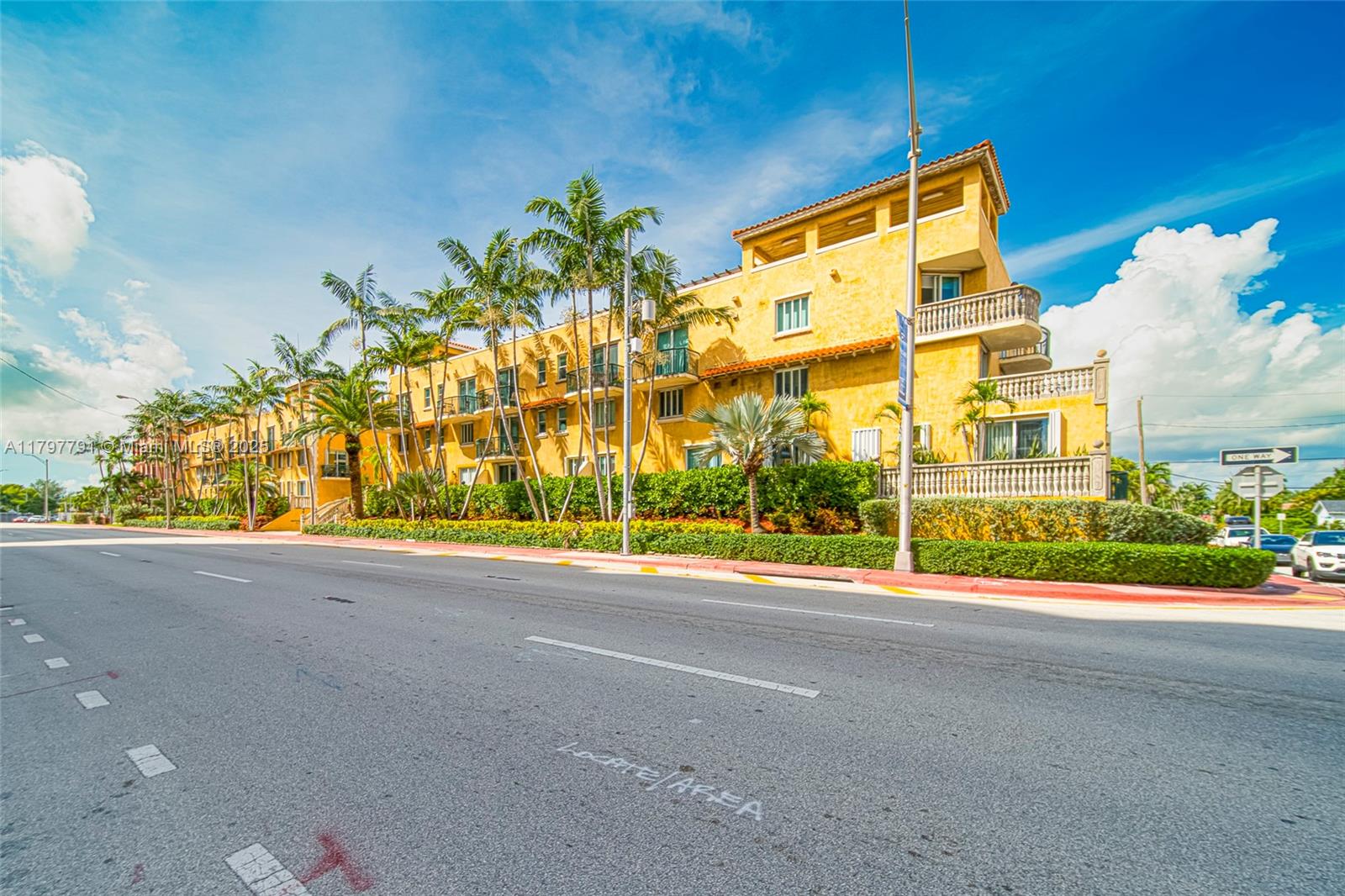 SURFSIDE PALMS CONDO - Residential