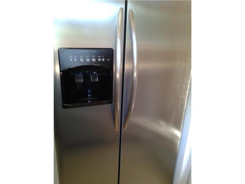 AMBASSADOR PLACE CONDO - Residential Lease