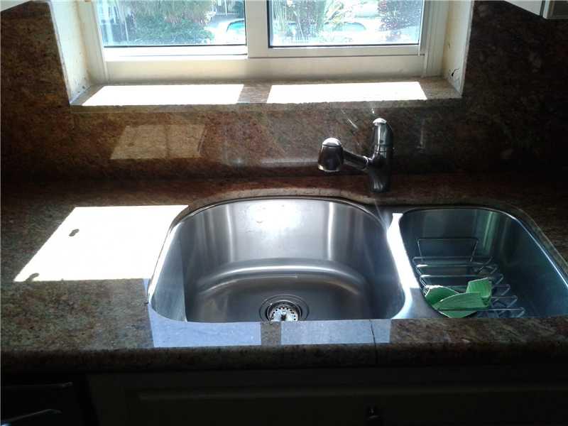 AMBASSADOR PLACE CONDO - Residential Lease