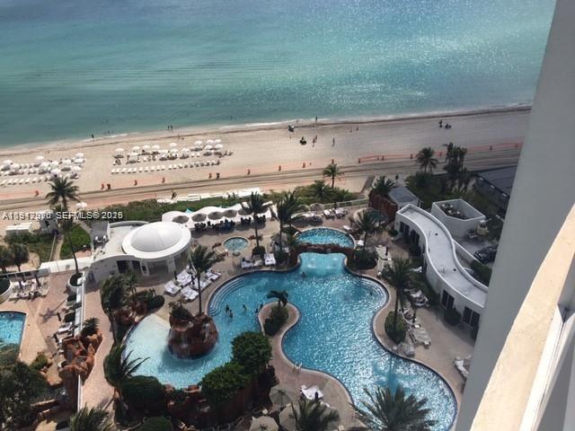 Trump International Beach - Residential