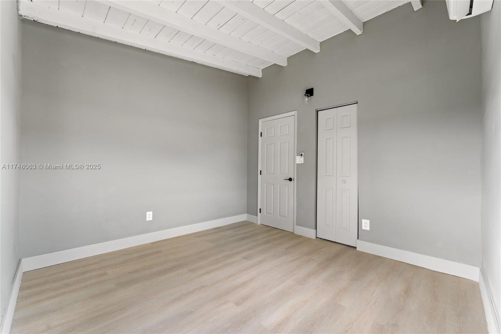 COLLIER CITY - Residential