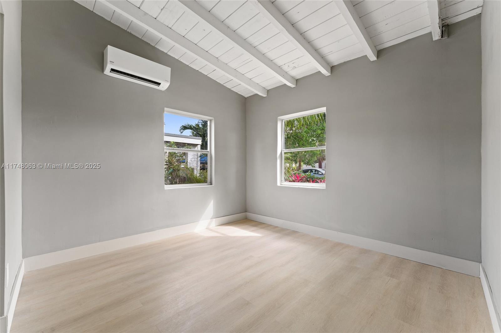 COLLIER CITY - Residential