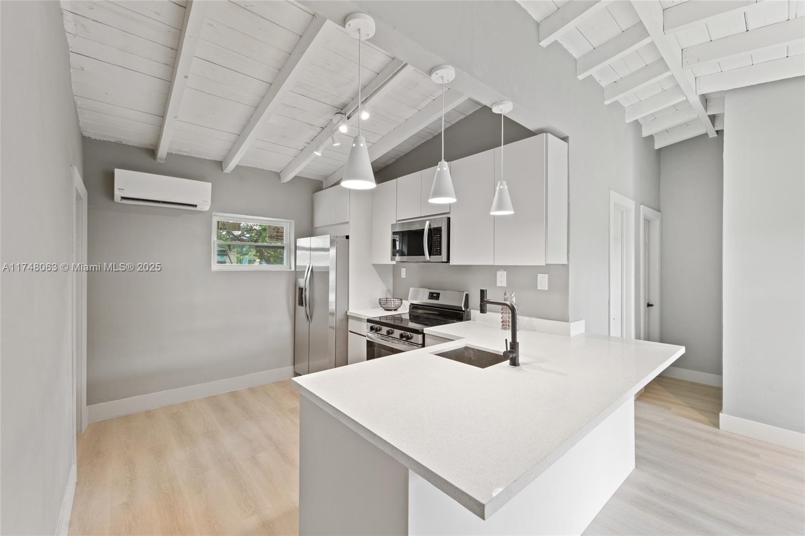 COLLIER CITY - Residential