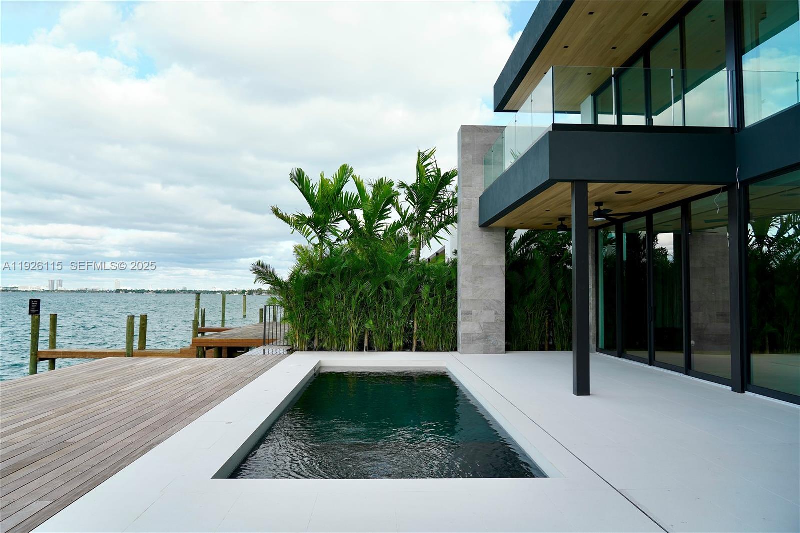 Leeward Cove - Residential