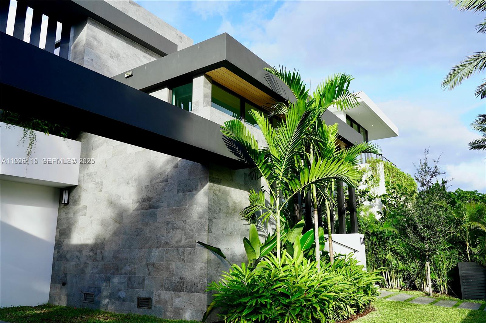 Leeward Cove - Residential