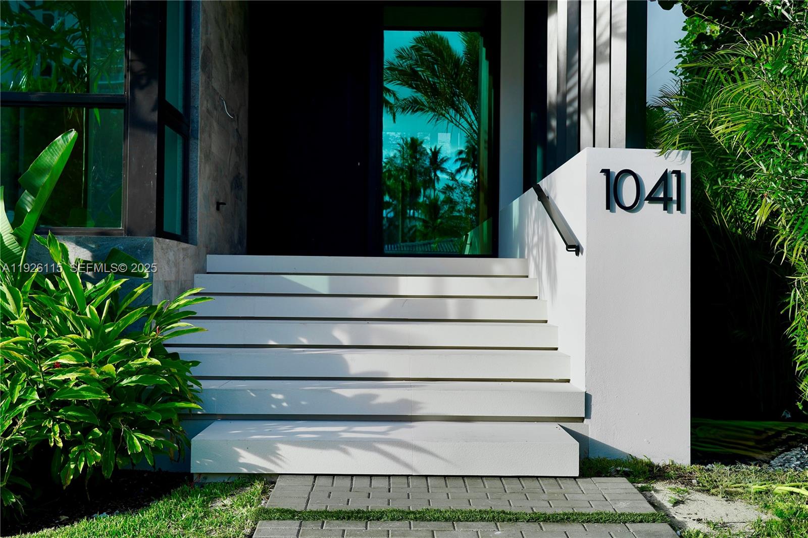 Leeward Cove - Residential