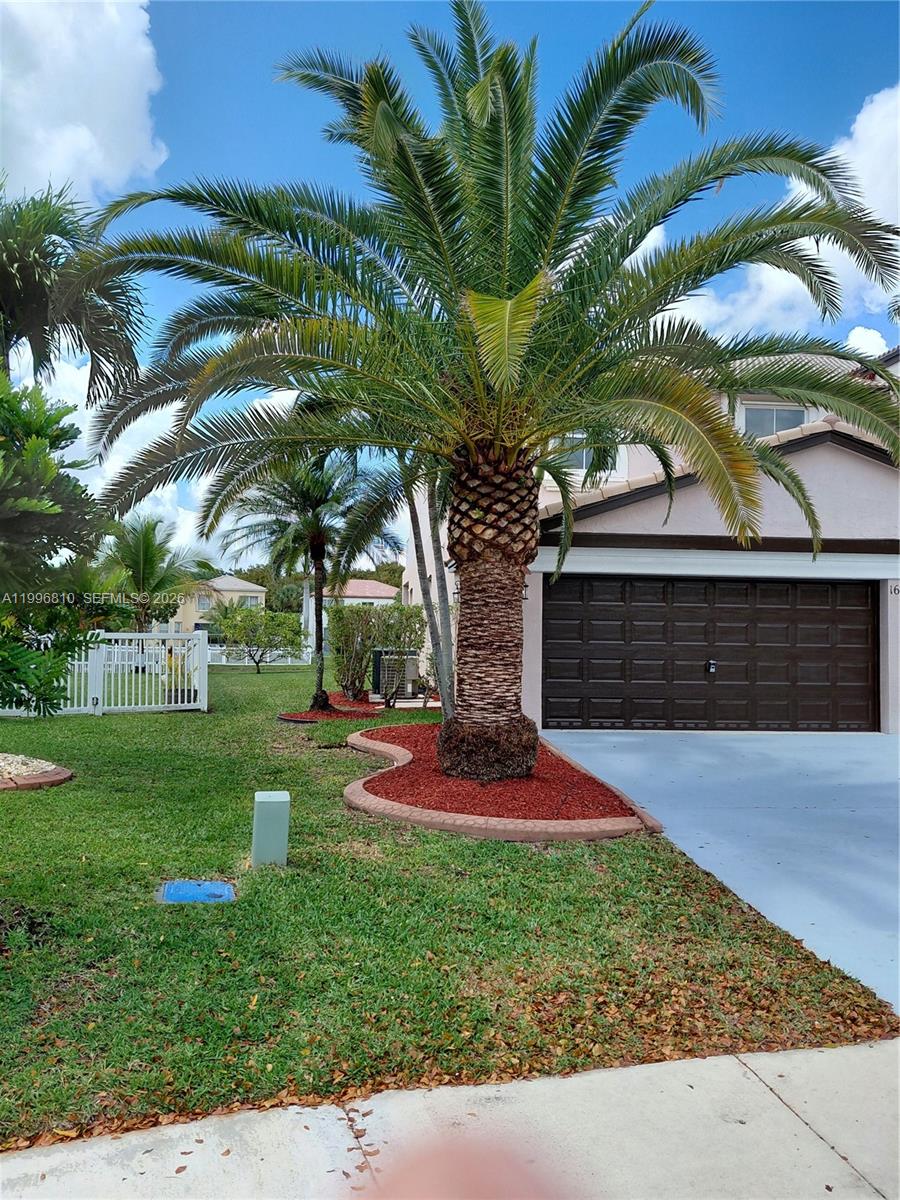 RIVIERA ISLES I - Residential