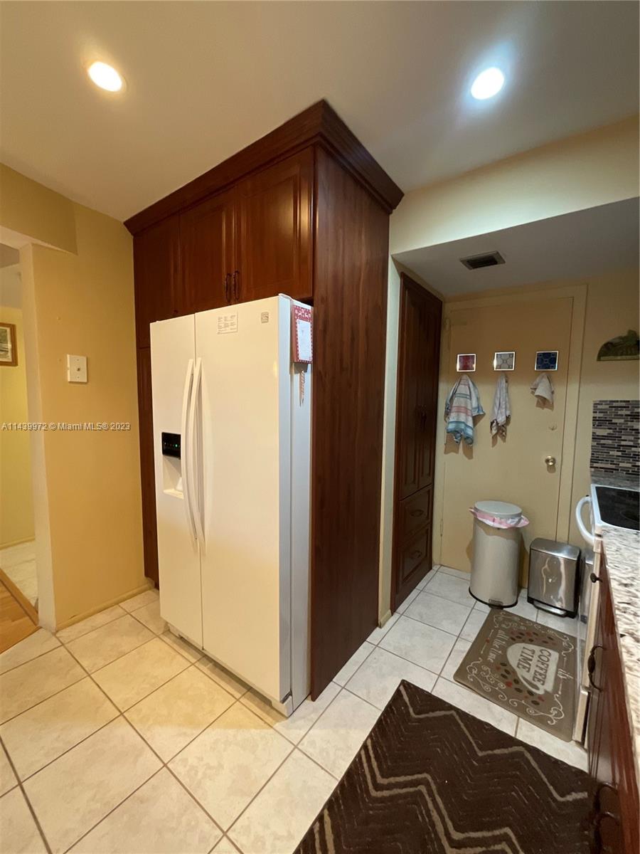 FAIRWAYS RIVIERA CONDO - Residential