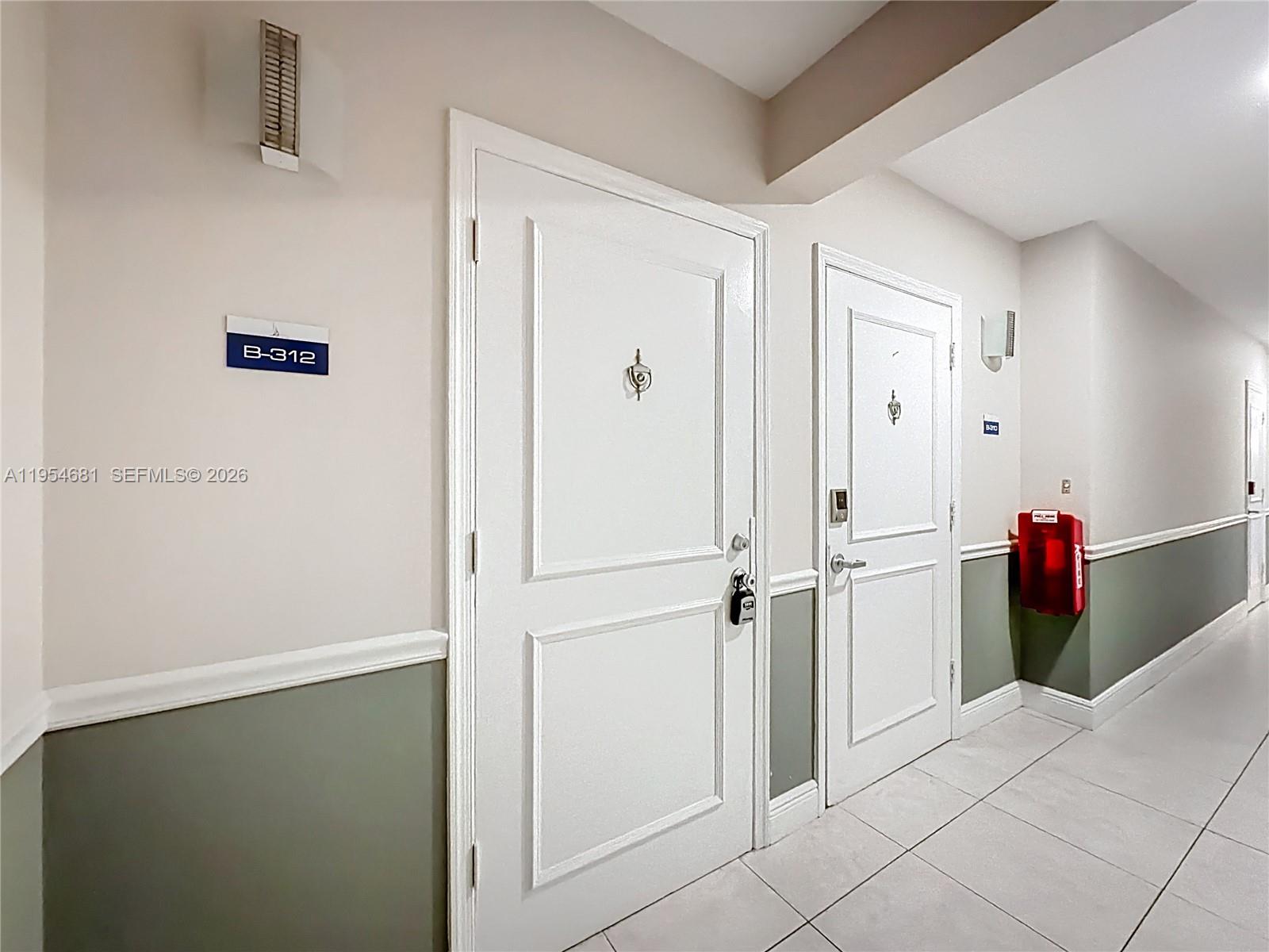 TASTEFULLY  2-BEDROOM, 2-BATH RESIDENCE IN THE HEART OF FORT LAUDERDALE, MINUTES FROM THE BEACH AND LAS OLAS BLVD. FRESHLY PAINTED AND PROFESSIONALY DETAILED, THIS-IN-READY UNIT FEATURES A FUNCTIONAL OPEN LAYOUT, NEUTRAL FINISHES, AND LARGE WINDOWS PROVIDING ABUNDANT NATURAL LIGHT. IDEAL FOR EVERYDAY LIVING, WORKING FROM HOME, OR ENTERTAINING. CONVENIENTLY LOCATED JUST STEPS FROM THE OMNI FORT LAUDERDALE CONVENTION CENTER. PIER 66, FORT LAUDERDALE-HOLLYWOOD INTERNATIONAL, AND PORT EVERGLADES. CLOSE TO DINING, SHOPPING,NIGHTLIFE. AND CULTURAL ATRACTIONS, WHILE OFFERING A PEACEFUL RETREAT. REALTORS PLEASE READ INPUT BROKER REMARKS!!!!!!