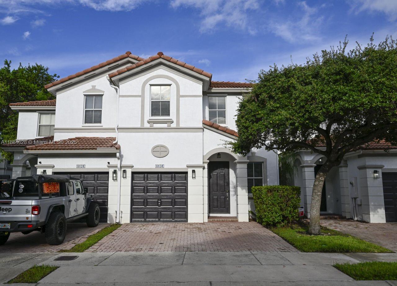 ISLANDS AT DORAL 1ST ADDN - Residential Lease
