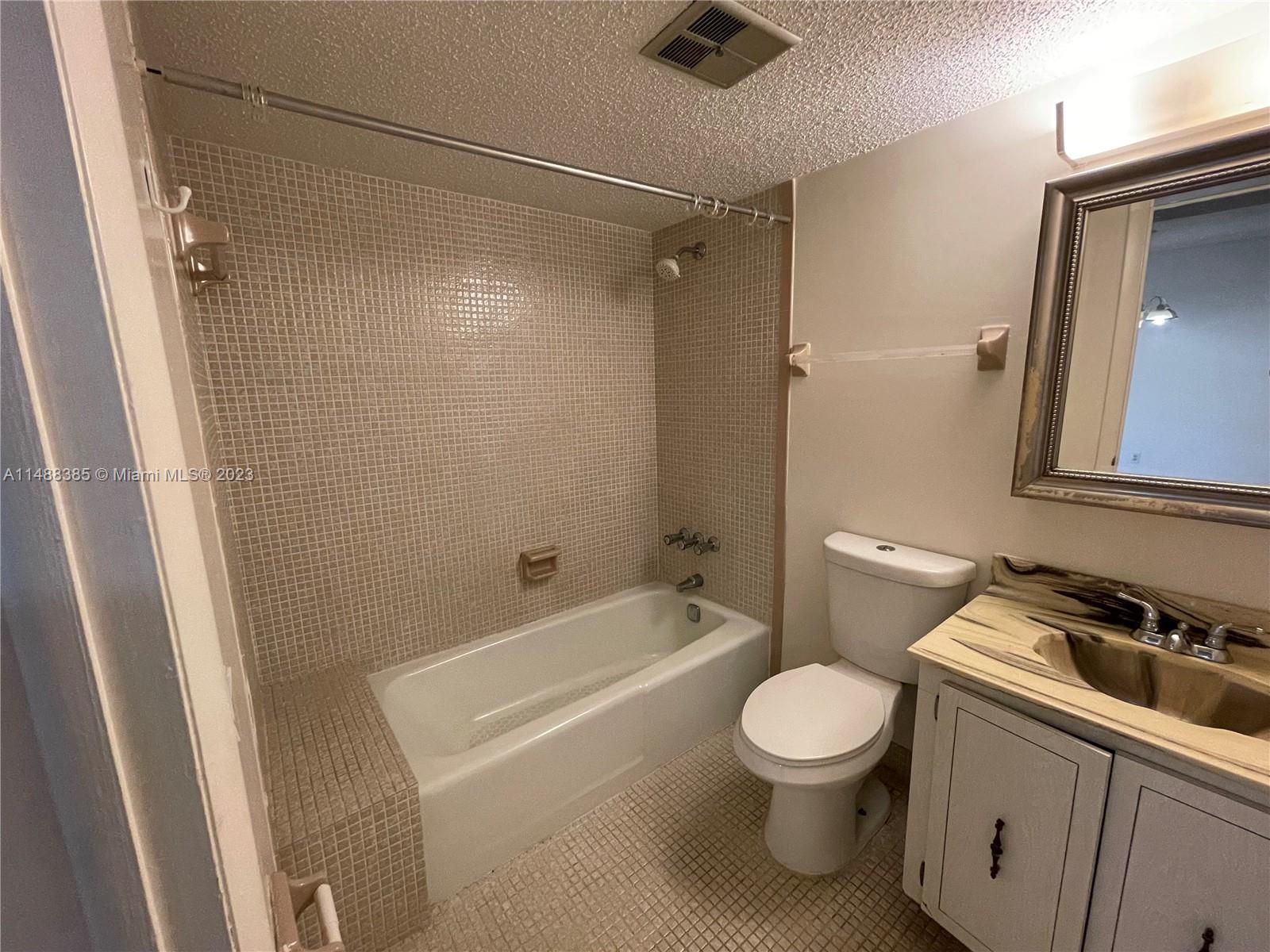 VILLA MADRID 1 CONDO - Residential Lease