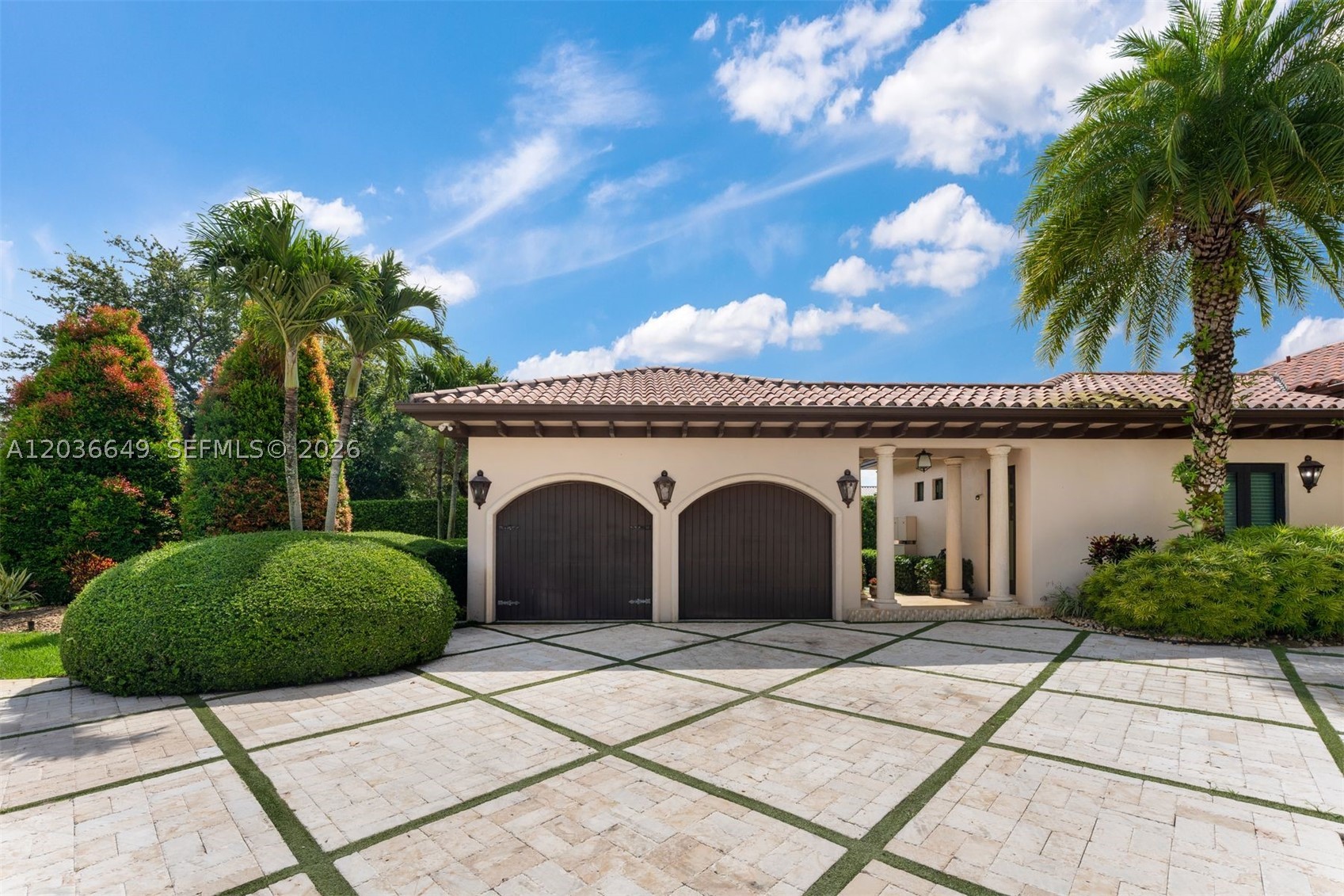 MILLER GROVE - Residential