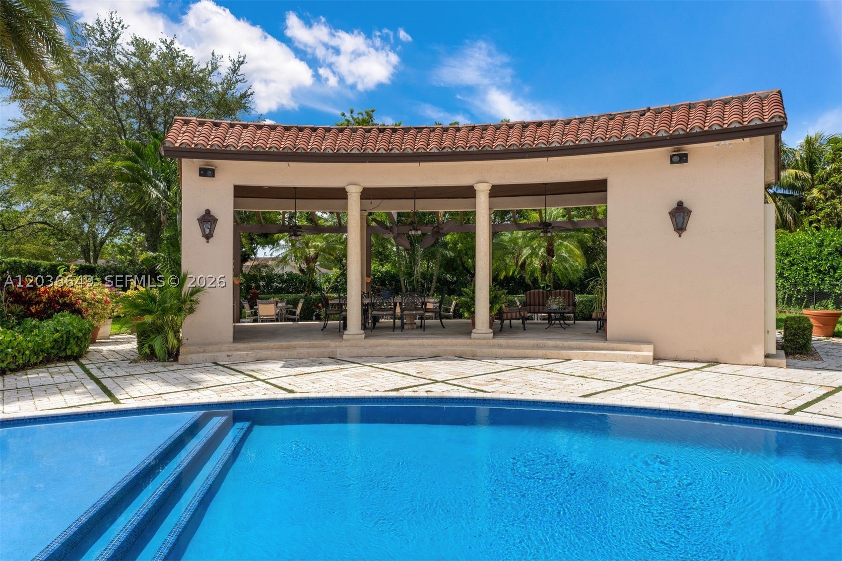 MILLER GROVE - Residential