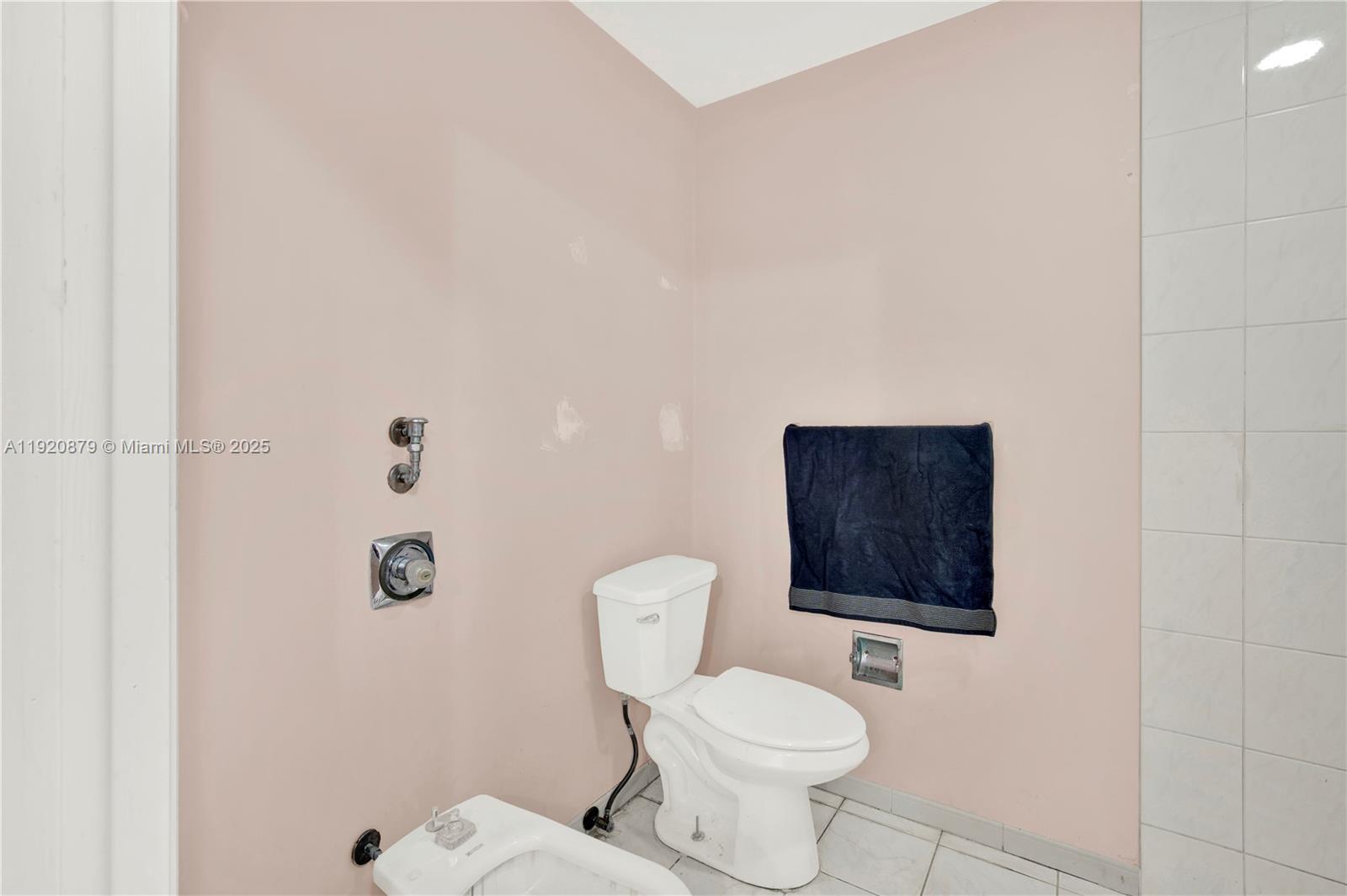 BISCADO ESTS SEC 1 - Residential