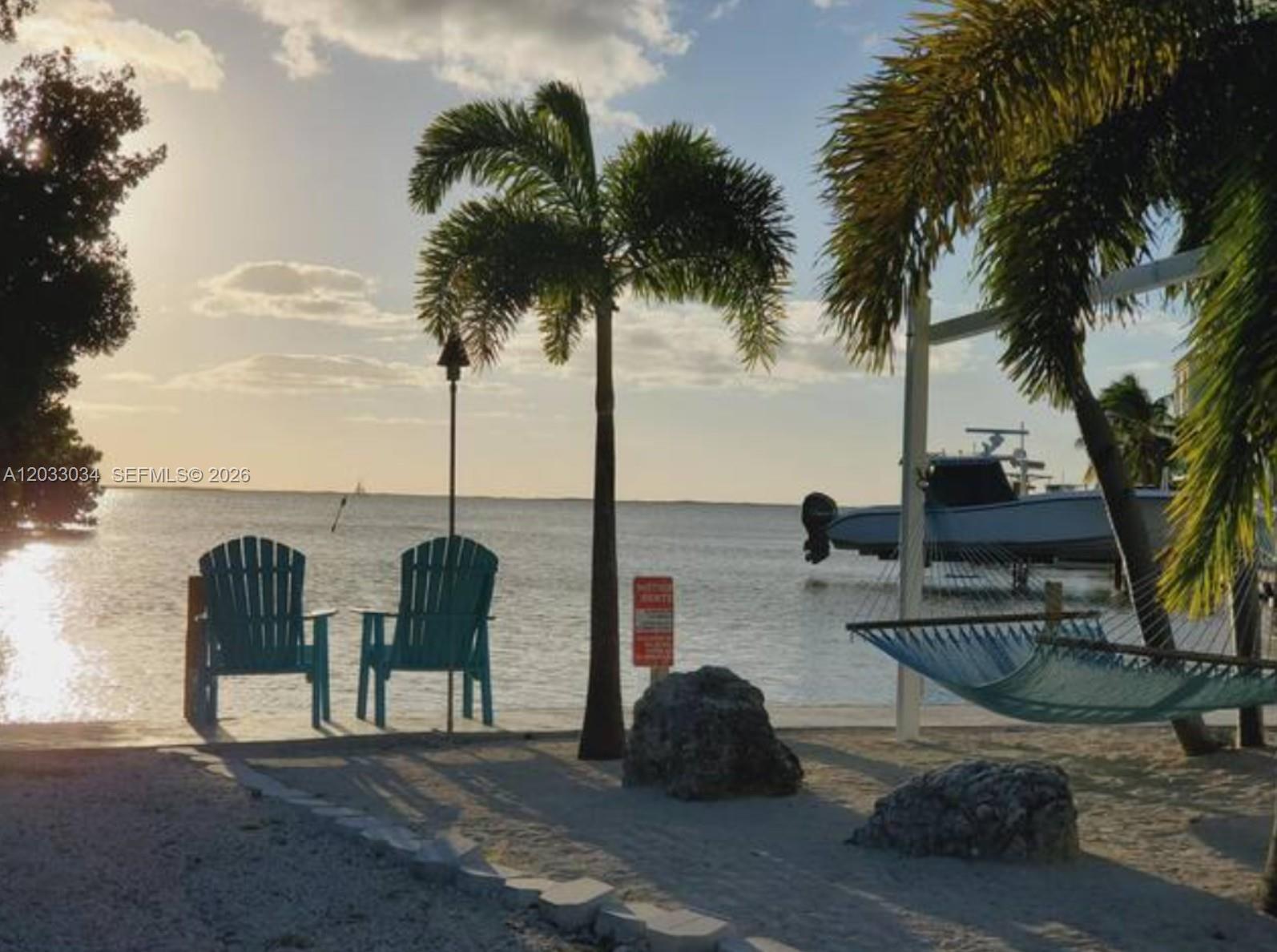 CALUSA CAMPGROUND - Land