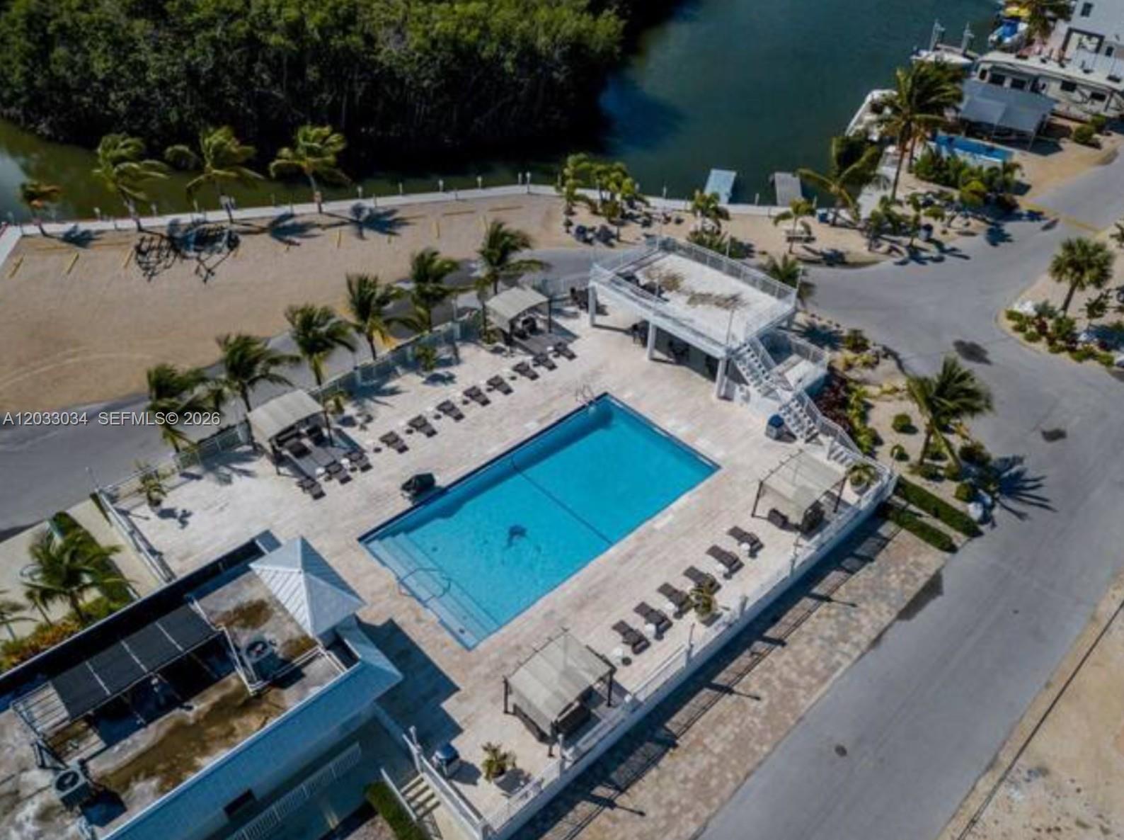 CALUSA CAMPGROUND - Land