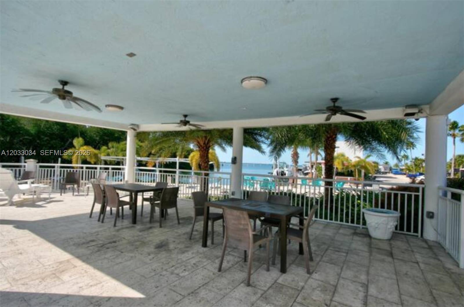 CALUSA CAMPGROUND - Land