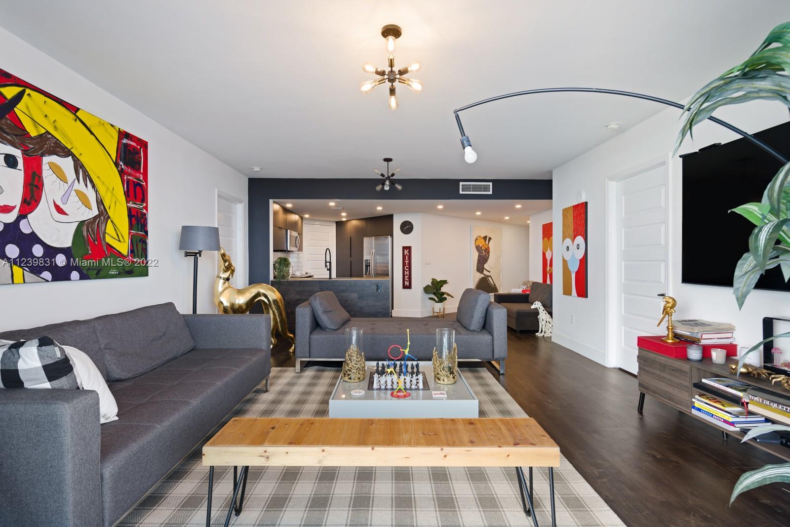 THE BRIDGEWATER CONDO - Residential Lease