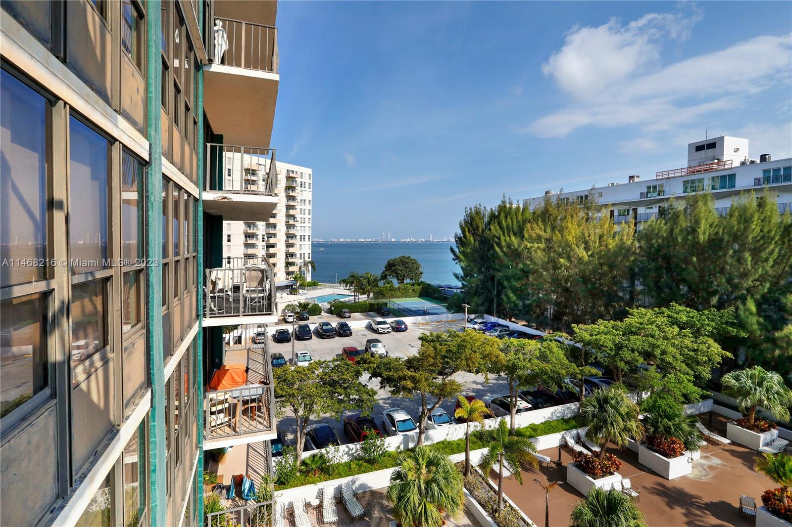 Palm Bay Yacht Club - Residential Lease