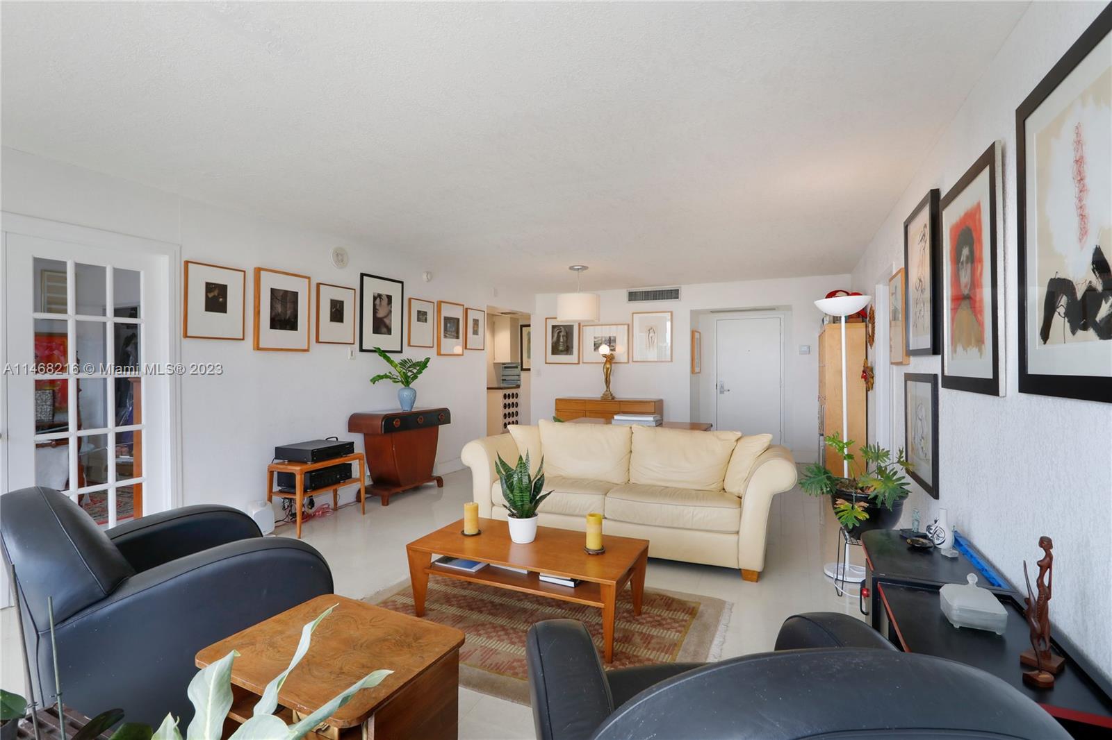 Palm Bay Yacht Club - Residential Lease