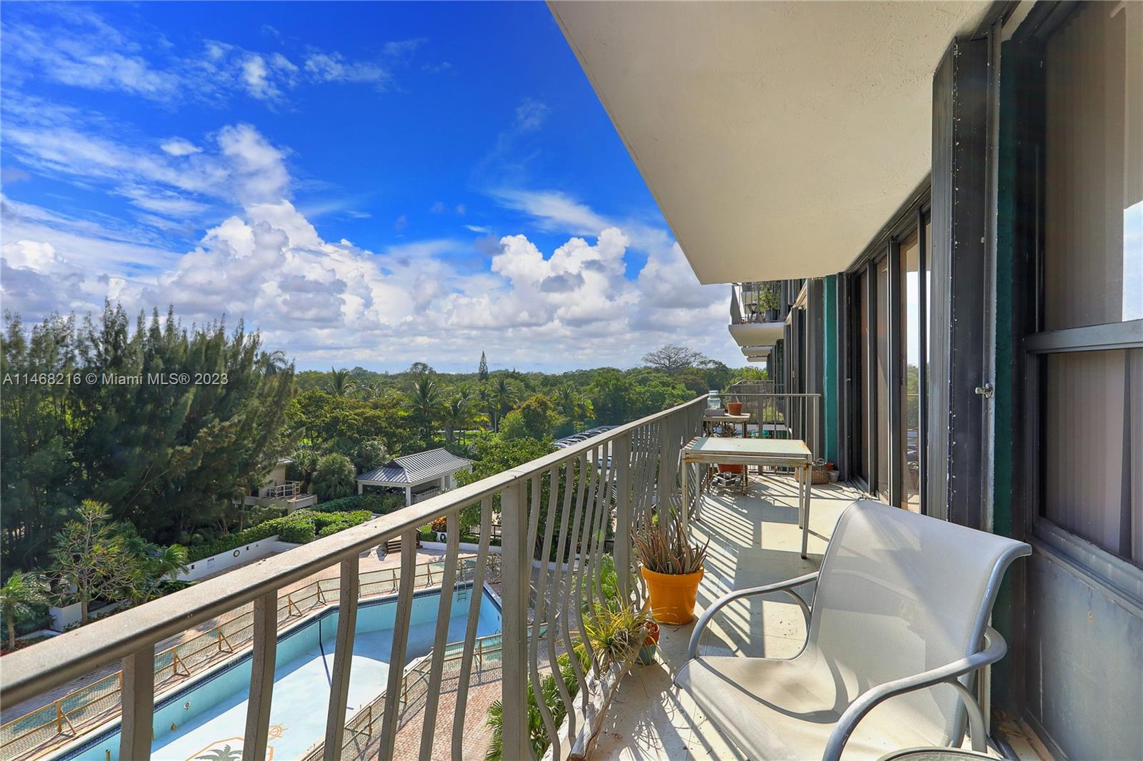 Palm Bay Yacht Club - Residential Lease