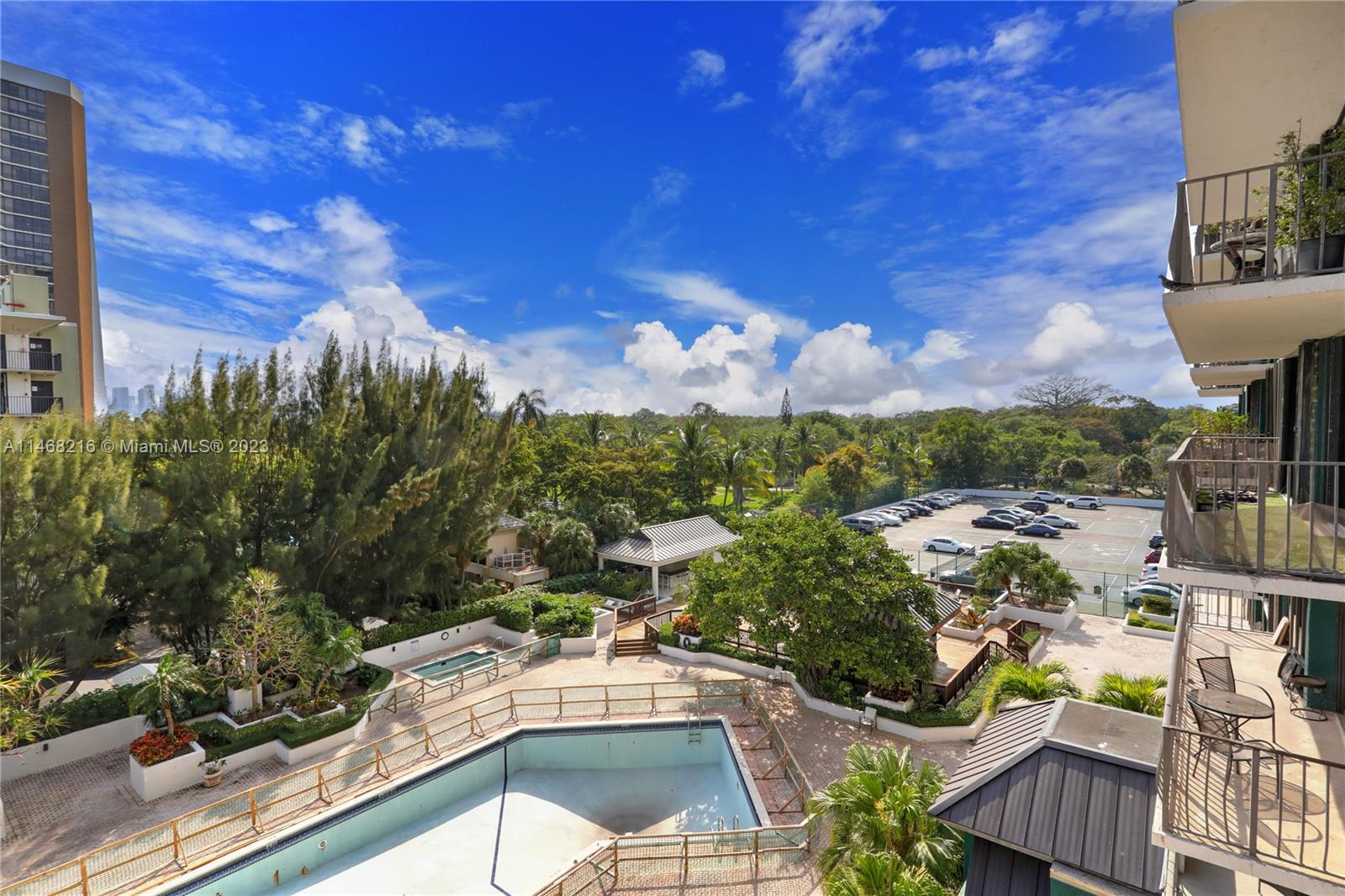 Palm Bay Yacht Club - Residential Lease