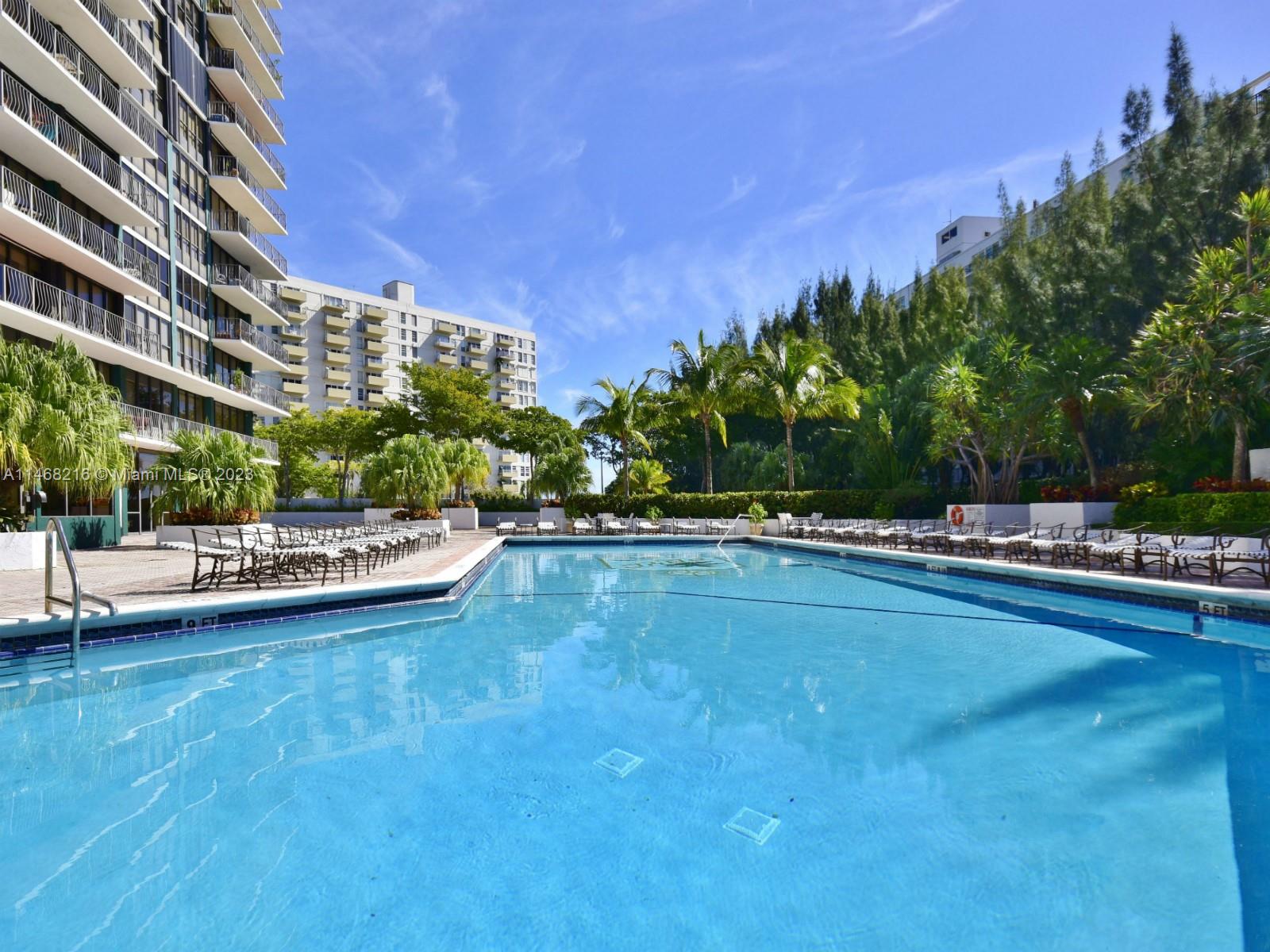 Palm Bay Yacht Club - Residential Lease