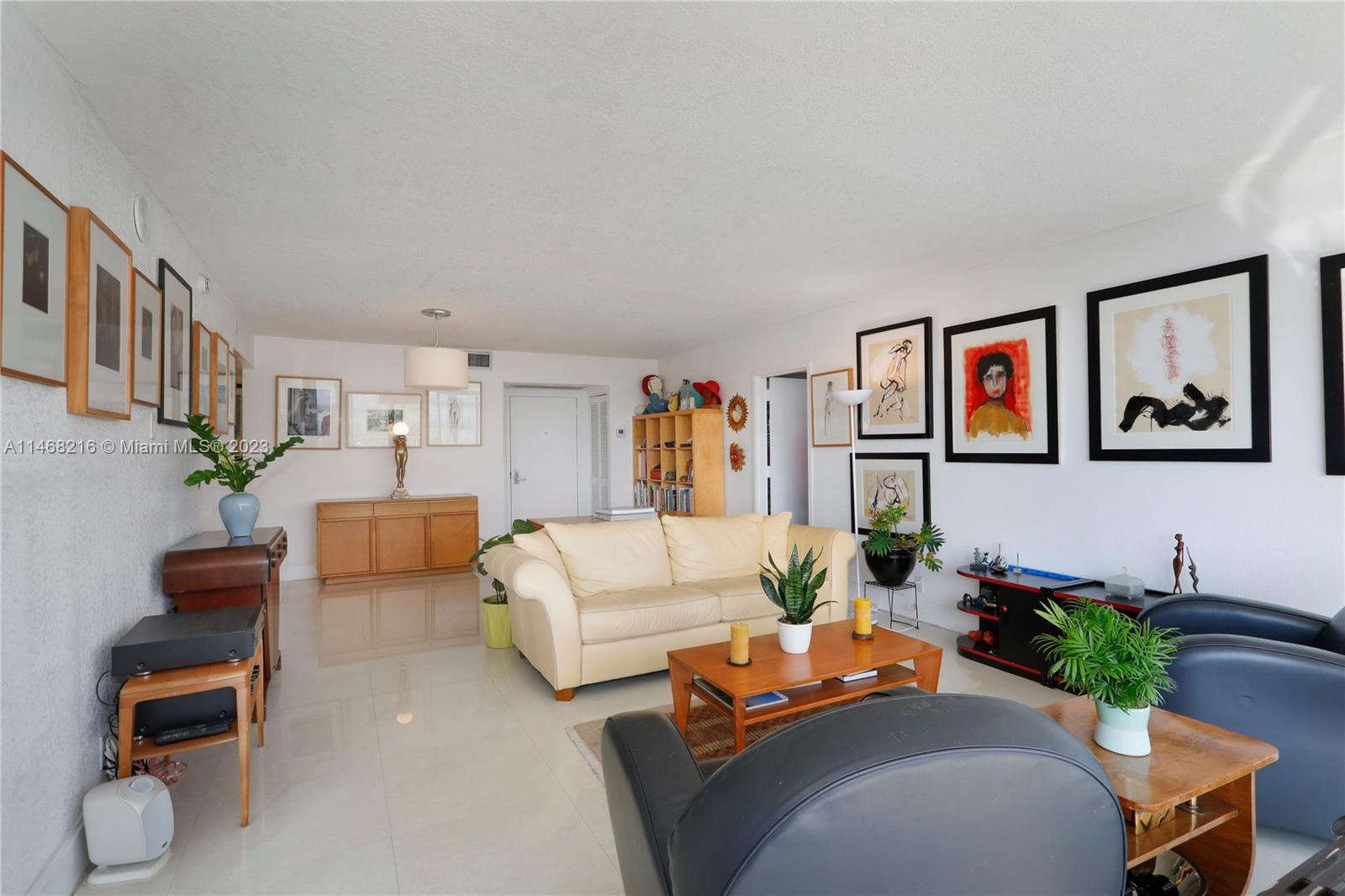 Palm Bay Yacht Club - Residential Lease