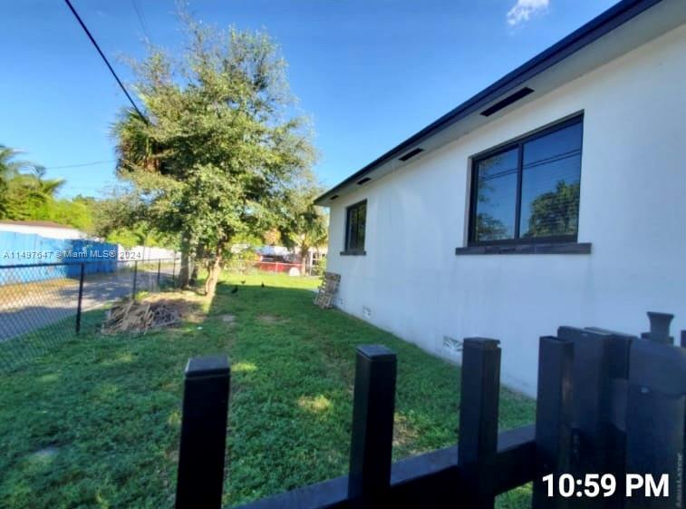 BISCAYNE VILLAGE HEIGHTS - Residential Lease