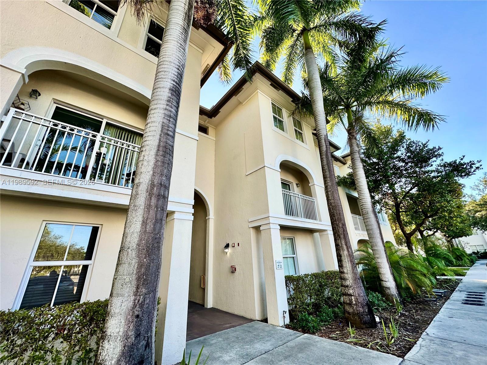 ST MORTIZ AT DORAL - Residential
