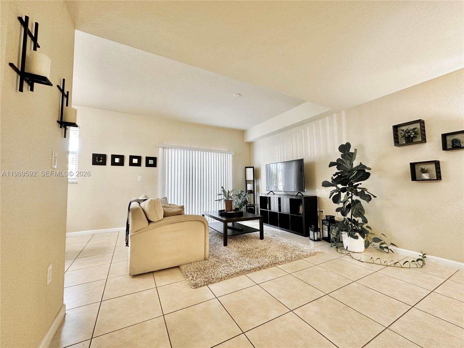 ST MORTIZ AT DORAL - Residential