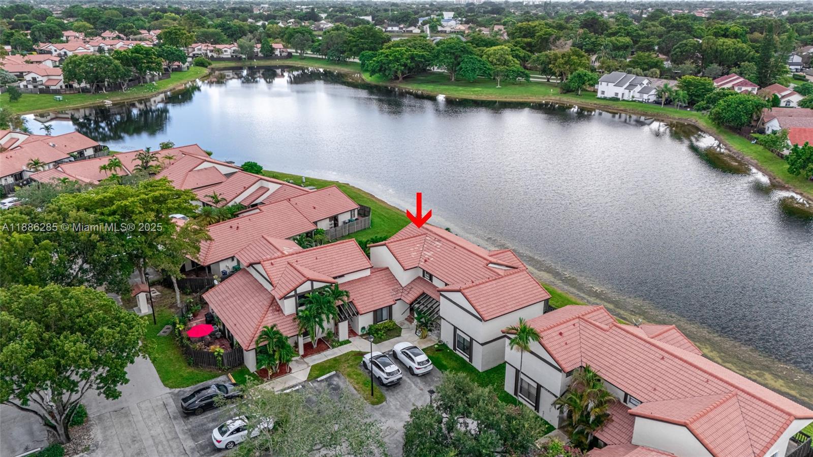 LAKES MEADOW VILG HOMES C - Residential