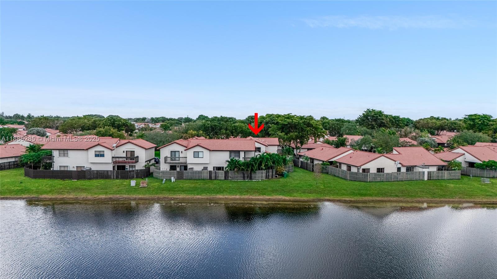 LAKES MEADOW VILG HOMES C - Residential
